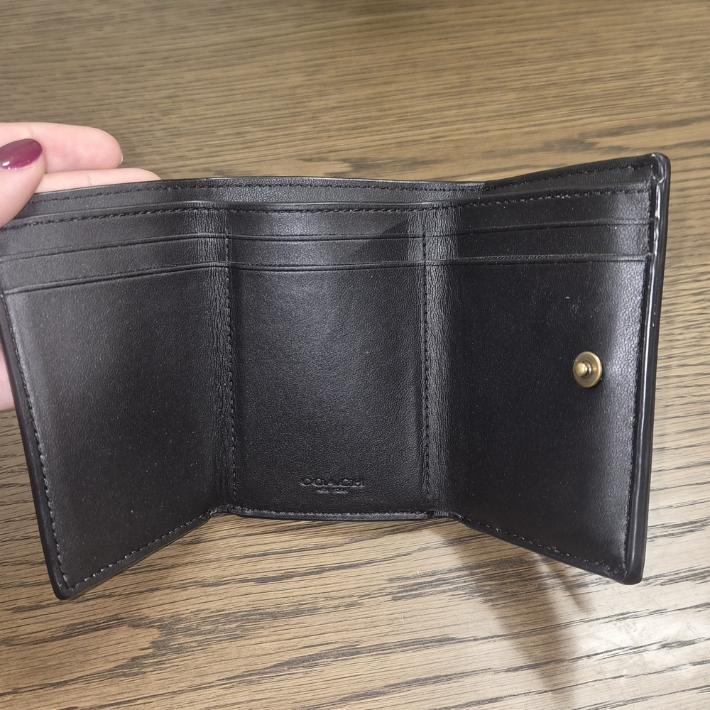 Coach Leather Card Holder with Gold Accent - Picture 3 of 4